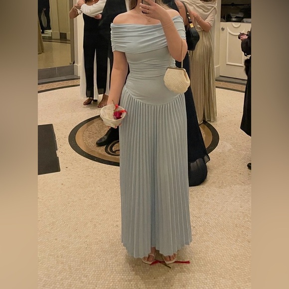 Lioness Off-Shoulder Maxi Dress in Light Blue - Picture 4 of 4
